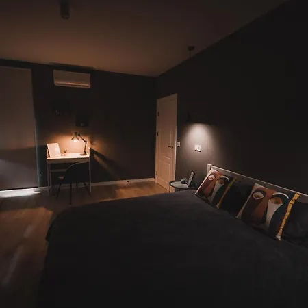 Kostjukowski Nizhynska 17 Apartment
