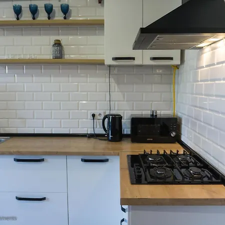 Kostjukowski Nizhynska 17 Apartment