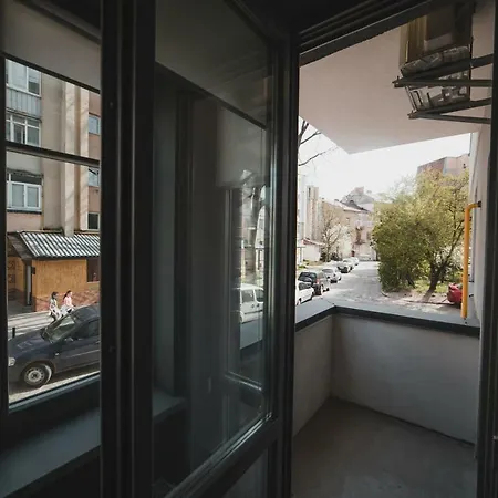 Kostjukowski Nizhynska 17 Apartment *