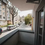 Kostjukowski Nizhynska 17 * Львов