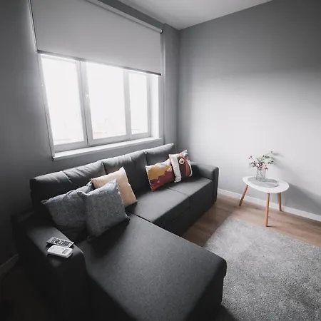 Kostjukowski Nizhynska 17 Apartament *
