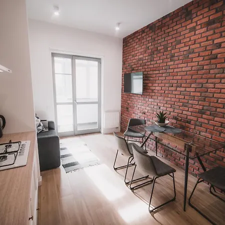 Kostjukowski Nizhynska 17