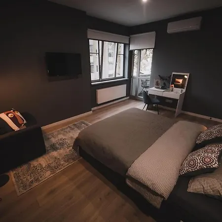 Kostjukowski Nizhynska 17 Apartman