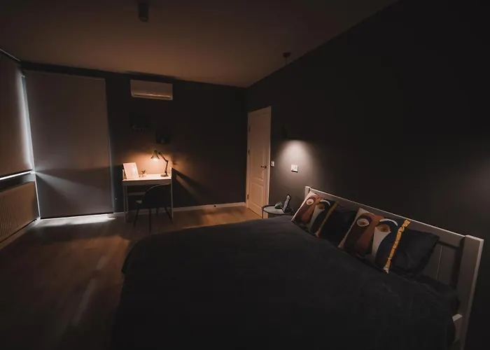 Kostjukowski Nizhynska 17 Apartment