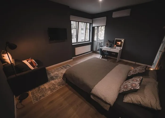 Kostjukowski Nizhynska 17 Apartment