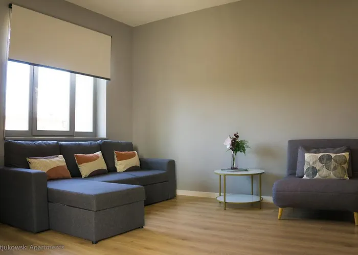 Kostjukowski Nizhynska 17