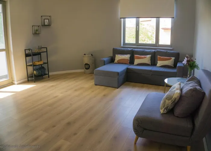 Kostjukowski Nizhynska 17