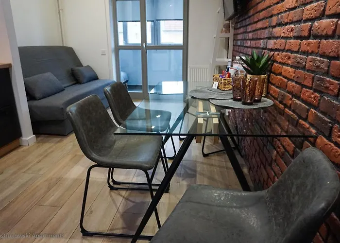 Kostjukowski Nizhynska 17