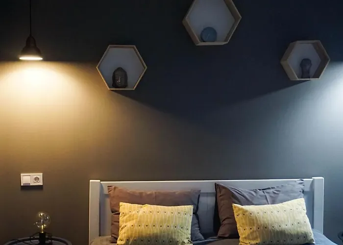 Kostjukowski Nizhynska 17 Apartment *