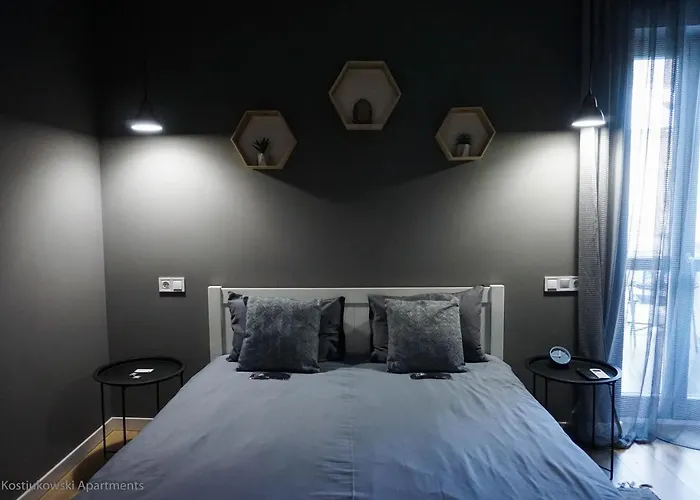 Kostjukowski Nizhynska 17 * Lviv