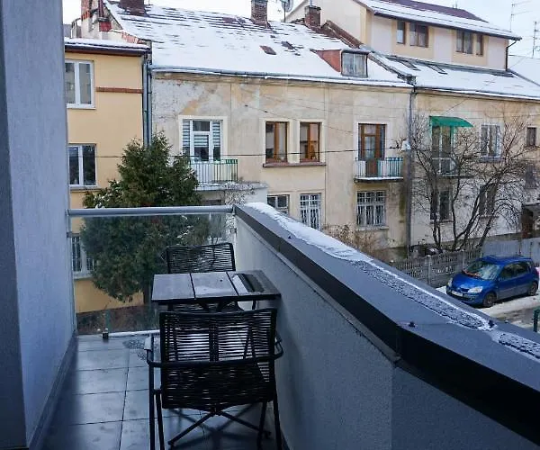 Kostjukowski Nizhynska 17 Apartment